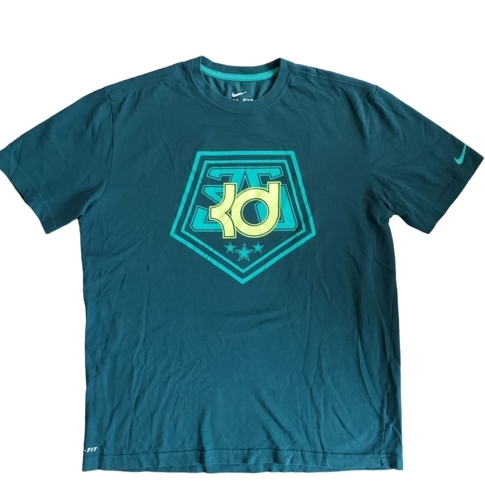 Nike Men's T-Shirt